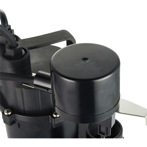 Pompe de puisard submersible thermoplastique, 2560 gal./h, 115 V, 4,6 A, 1/3 CV Consource