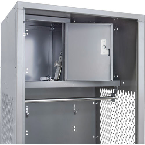 Casier pour &eacute;quipement, Acier, 24" la x 18" p x 72" h, Gris Consource