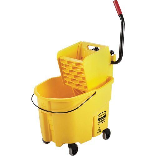 Ensemble de seau pour vadrouille et essoreuse WaveBrake, Pression lat&eacute;rale, 8,75 gal. US (35 pintes), Jaune Consource