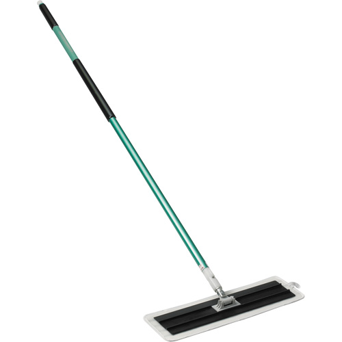 Easy Scrub Flat Mop with Pad Holder Consource