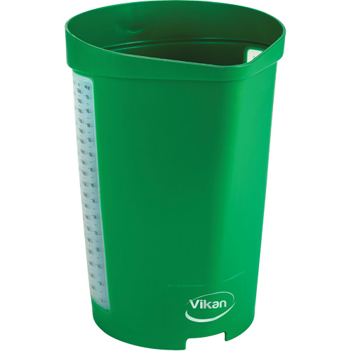 Cruche gradu&eacute;e, Plastique, Vert, 65 oz Consource
