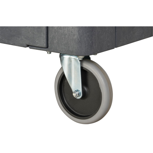 Chariot utilitaire pour l'entretien avec tablette plate, 2 tiers, 25-1/4" x 32-1/4" x 44", Capacit&eacute; 550 lb Consource