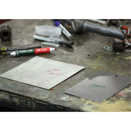 Markal&reg; Dura-Ink&reg; Dual Colour Permanent Ink Marker, Green/Red, Bullet Tip Consource
