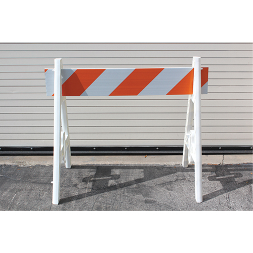 Barricades, En A, 96" lo x 40" h, Orange/Blanc Consource