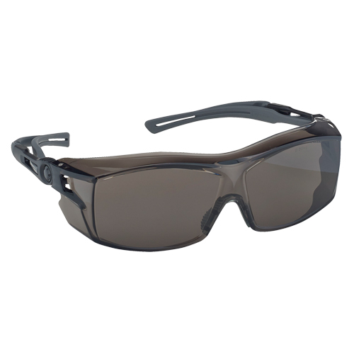 Lunettes de s&eacute;curit&eacute; s&eacute;rie Extra OTG Dynamic, Lentille Fum&eacute;e, Antibu&eacute;e/Anti-&eacute;gratignures, ANSI Z87+/R&eacute;pond ou surpasse la norme CSA Z94.3 Consource