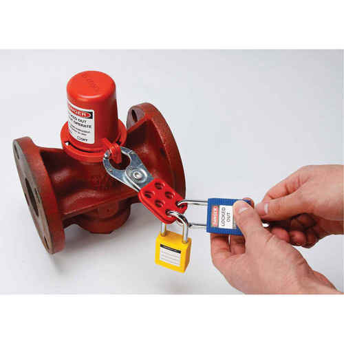 Housse de s&eacute;curit&eacute; pour fontaine et dispositif de cadenassage pour robinet &agrave; tournant, Ensemble Vanne/Robinet &agrave; eau Consource