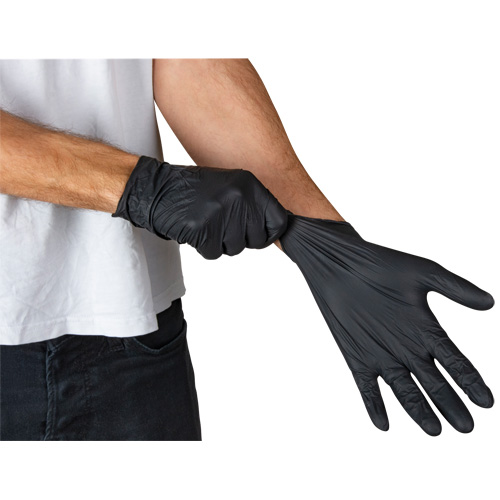 Vending Pack Disposable Gloves, Small, Nitrile, 5-mil, Powder-Free, Black, Class 2 Consource