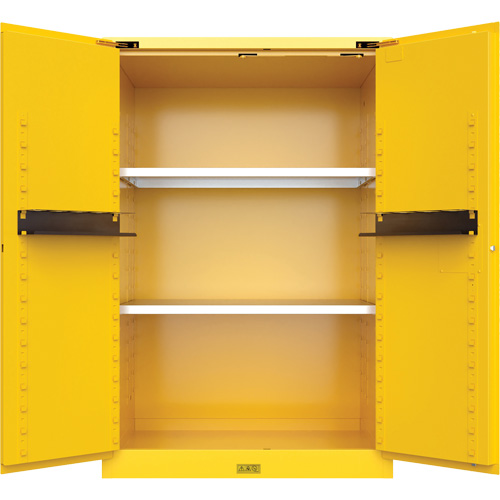 Armoire de s&eacute;curit&eacute; pour produits inflammables Utili-Guard+, 45 gal., 2 Porte(s), 43" La x 65" h x 22" p Consource