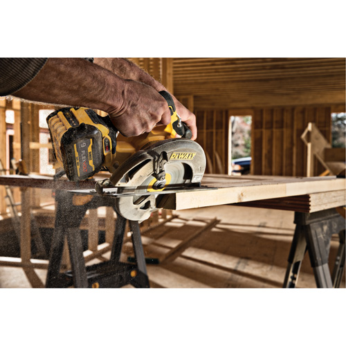 FlexVolt&reg; Max Brushless Circular Saw with Electric Brake (Tool Only), 7-1/4", 60 V Consource