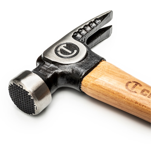 Marteau de charpente &agrave; face meul&eacute;e, 22 oz, Prise en Bois, 18" lo Consource