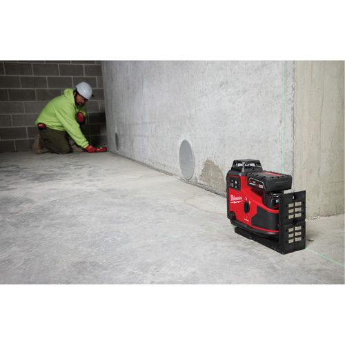 Laser vert &agrave; 3 plans sur 360° M12 avec r&eacute;cepteur et alignement automatique Consource