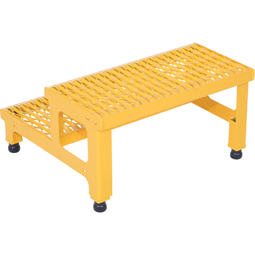Plate-forme ajustable Step-Mate, 2 marche(s), 23-13/16" la x 22-7/8" lo x 15-1/4" h, Capacit&eacute; 500 lb Consource
