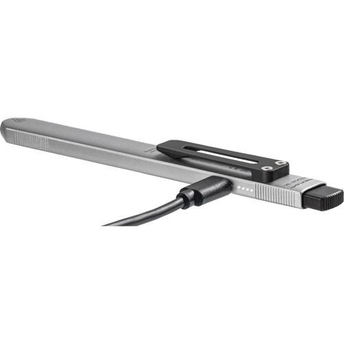 Lampe de poche Wedge SL avec couvercle, 500 lumens, Piles Rechargeable Consource