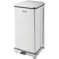 Corbeille &agrave; p&eacute;dale carr&eacute;e avec doublure Defenders, Acier inoxydable, Capacit&eacute; 6,5 gal. US Consource