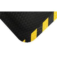 Hog Heaven Mat, Diamond, 4-4/5' x 8' x 5/8", Black/Yellow, Nitrile Consource