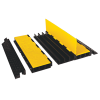 Ensemble de protection de c&acirc;bles Yellow Jacket, 3 canaux, 36" lo x 18,5" la x 3" h Consource