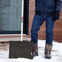 Pelle &agrave; neige Nordic, Lame Polypropyl&egrave;ne, Largueur 17-3/4", Manche Prise en D Consource