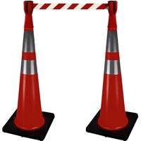 2308 Capuchon pour c&ocirc;ne de signalisation avec ruban de 10' pour barricade Consource
