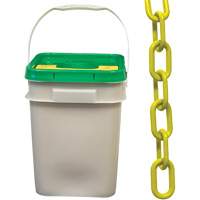 Chaîne de s&eacute;curit&eacute; en plastique robuste, Jaune, Maillon de 2", 120' de long Consource