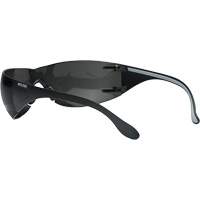 Lunettes de s&eacute;curit&eacute; Adapt Lite, Lentille Fum&eacute;e, Antibu&eacute;e/Anti-&eacute;gratignures, ANSI Z87+/R&eacute;pond ou surpasse la norme CSA Z94.3 Consource