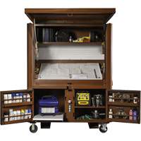 Coffre de chantier et surface de travail sur le terrain, 33" la x 63" p x 80" h, Acier, Rouge Consource