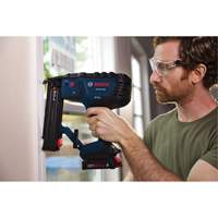 Brushless 18-Gauge Brad Nailer Kit with Standard Power Battery, 18 V, Lithium-Ion Consource