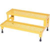 Plate-forme ajustable Step-Mate, 2 marche(s), 36-3/16" la x 22-7/8" lo x 15-1/4" h, Capacit&eacute; 500 lb Consource