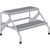 Escabeau en aluminium, 2 marche(s), 32-13/16" la x 24-9/16" lo x 20" h, Capacit&eacute; 500 lb Consource